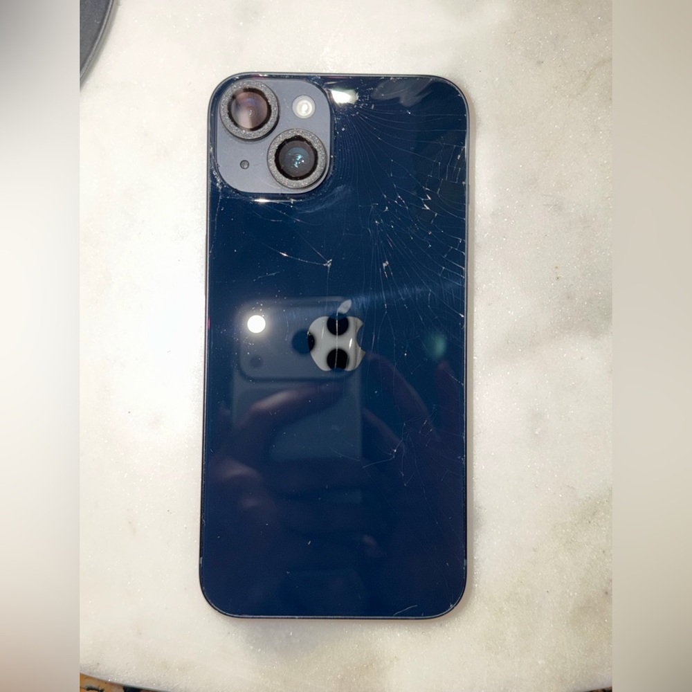 iPhone 14 Midnight Blue 128gb UNLOCKED